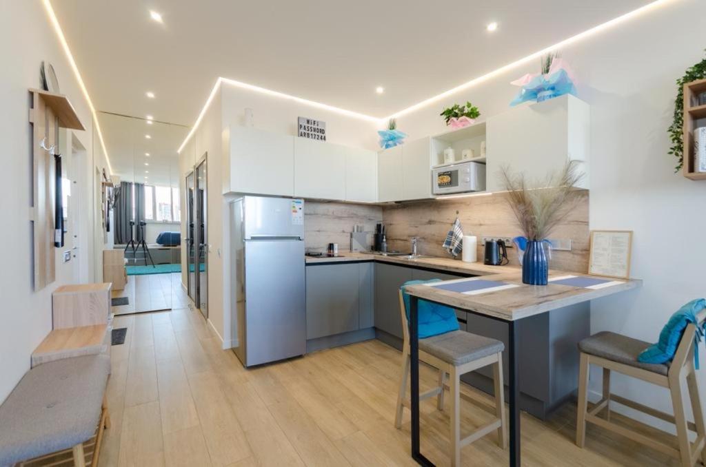 Mini-Smart 1 Apartment Kiev Ngoại thất bức ảnh